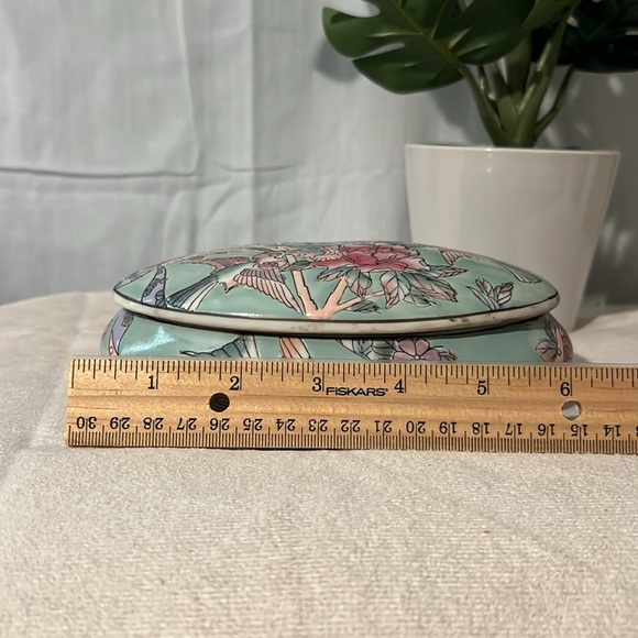 Vintage Chinese Porcelain Jewelry Box - Picture 5 of 7